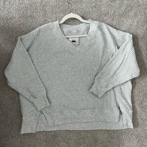 American Eagle Gray Waffle V-Neck Sweater